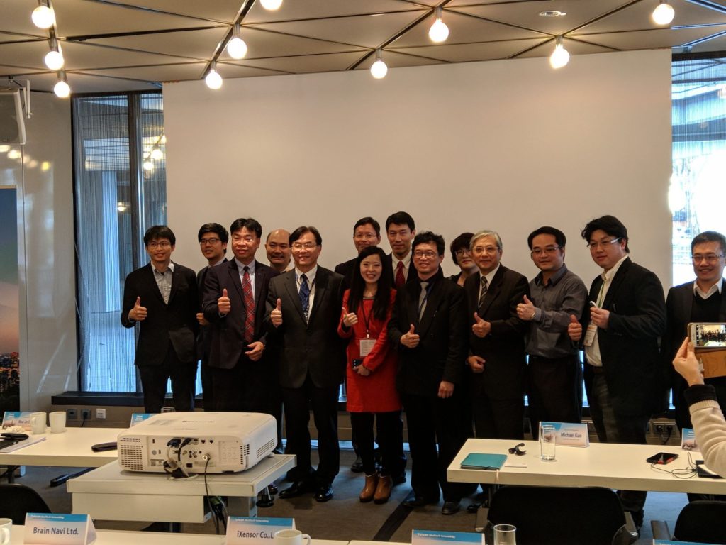 Brain Navi presented NaoTrac, the stereotactic navigation robot in MEDICA Germany in 2018