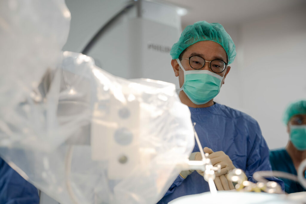 Dr. Chuang experience in Prone Position by using NaoTrac