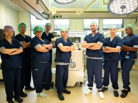 First case, the brain tumor biopsy, using NaoTrac in Erasmus MC, Netherlands